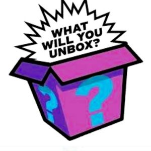 Boys Mystery Box- Up To 5lbs Of Name Brand Labels Size L-XL
